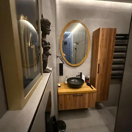 Апартаменты Emerald Garden Serenity